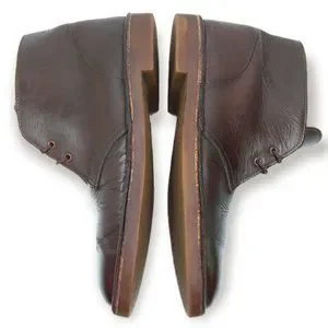 Clarks | Shoes | Clarks Desert Chukka Boots Size 5m Brown  display picture 1